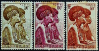 Набор марок (3 шт.). "Женщины из племени Тикар". 1946 год, Камерун.