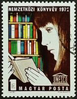 Почтовая марка. "Международный год книги". 1972 год, Венгрия.