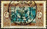 Почтовая марка (1,75 fr.). "Местный рынок". 1933 год, Сенегал.