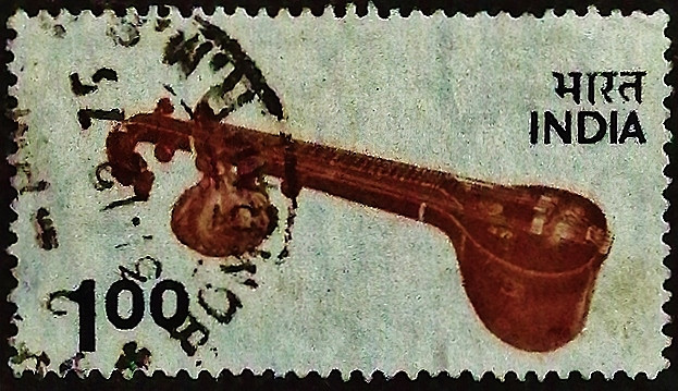 Почтовая марка. "Вина". 1975 год, Индия.