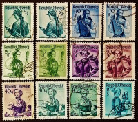 Набор почтовых марок (28 шт.). "Провинциальные костюмы". 1948-1958 годы, Австрия.