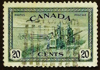 Почтовая марка. "Комбайн на уборке урожая". 1946 год, Канада.