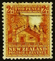 Почтовая марка. "Резной дом маори". 1935 год, Новая Зеландия.