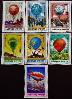 Набор почтовых марок (7 шт.). "200 лет пилотируемым полетам". 1983 год, Венгрия.