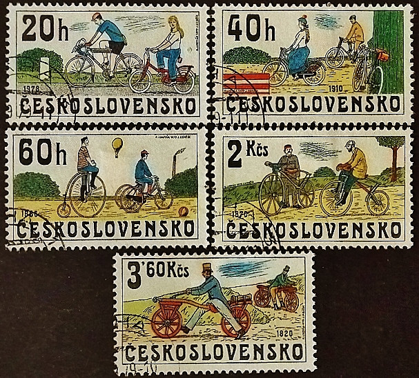 Набор почтовых марок (5 шт.). "Исторические велосипеды". 1979 год, Чехословакия.