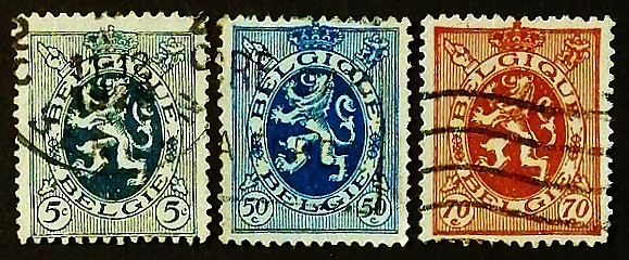 Набор почтовых марок (3 шт.). "Геральдический лев". 1929-1930 годы, Бельгия.