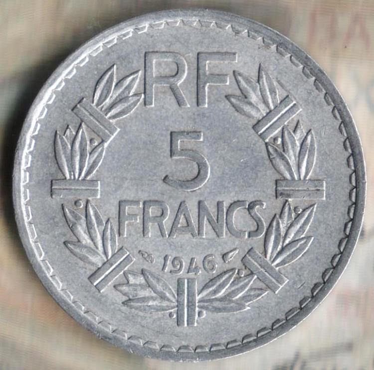 Монета 5 франков. 1946 год, Франция.