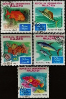 Набор почтовых марок (5 шт.). "Рыбы". 1982 год, Мадагаскар.