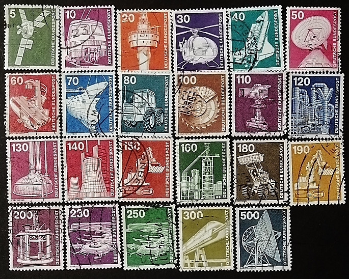 Набор почтовых марок (23 шт.). "Промышленность и технологии 1975-1982". 1975-1982 годы, ФРГ.