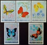 Набор марок (5 шт.). "Бабочки". 1972 год, Оман (государство).