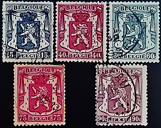 Набор почтовых марок (5 шт.). "Маленький герб". 1936-1946 годы, Бельгия.