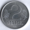 Монета 2 марки. 1975 год, ГДР.
