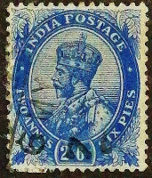 Почтовая марка (2`6 an.). "Король Георг V". 1913 год, Британская Индия.