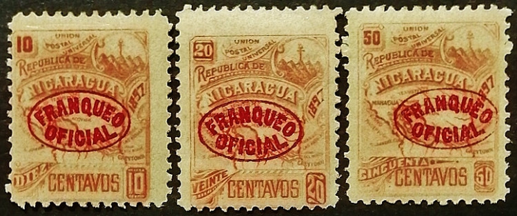 Набор марок служебных (3 шт.). "Карта Никарагуа ("FRANQUEO OFICIAL")". 1897 год, Никарагуа.