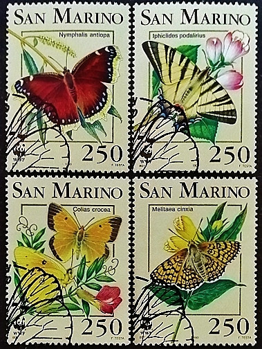 Набор почтовых марок (4 шт.). "Бабочки". 1993 год, Сан-Марино.