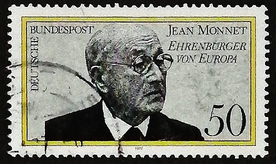 Почтовая марка. "Жан Монне (1888-1979)". 1977 год, ФРГ.