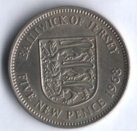 Монета 5 новых пенсов. 1968 год, Джерси.