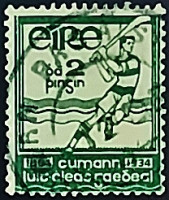 Почтовая марка (2 p.). "Золотой юбилей Гэльской спортивной ассоциации". 1934 год, Ирландия.