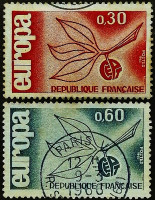 Набор почтовых марок (2 шт.). "Europa (C.E.P.T.) - Фрукты". 1965 год, Франция.