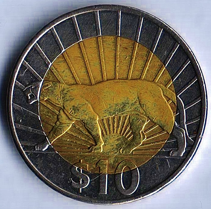 Монета 10 песо. 2015 год, Уругвай.