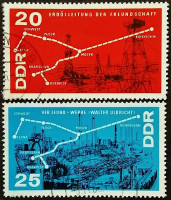 Набор почтовых марок (2 шт.). "Химическая промышленность". 1966 год, ГДР.