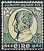 Почтовая марка (2½ p.). "100-летие со дня смерти Эдмунда Игнатия Райса". 1944 год, Ирландия.
