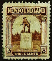 Почтовая марка. "Статуя "Боевой ньюфаундлендец" - Сент-Джонс". 1923 год, Ньюфаунленд.