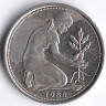 Монета 50 пфеннигов. 1984(G) год, ФРГ.