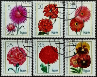 Набор почтовых марок (6 шт.). "Цветы". 1975 год, ГДР.